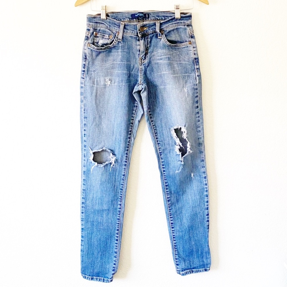 Levi’s boyfriend distressed 513 jeans size medium